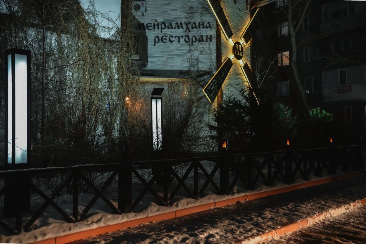 Metelitsa Hotel Karagandy Dış mekan fotoğraf