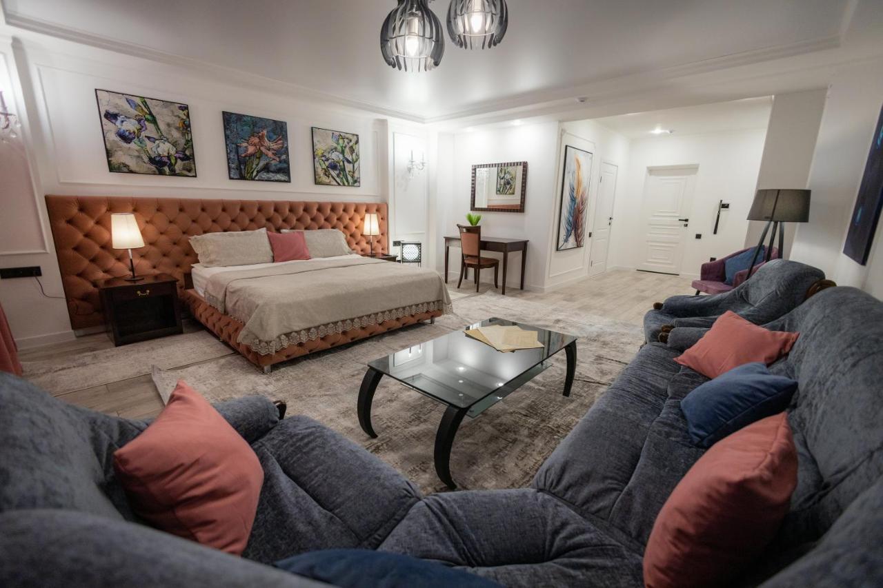 Metelitsa Hotel Karagandy Dış mekan fotoğraf