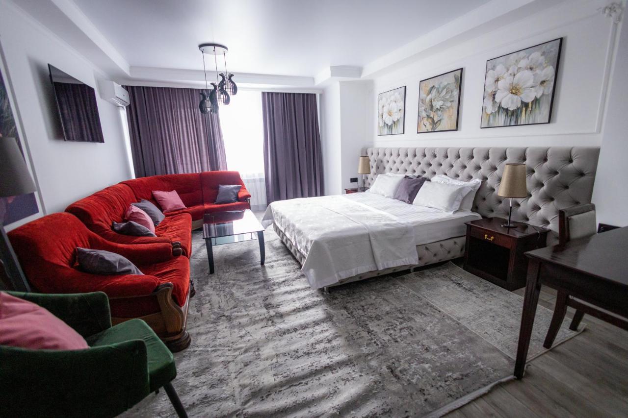 Metelitsa Hotel Karagandy Dış mekan fotoğraf