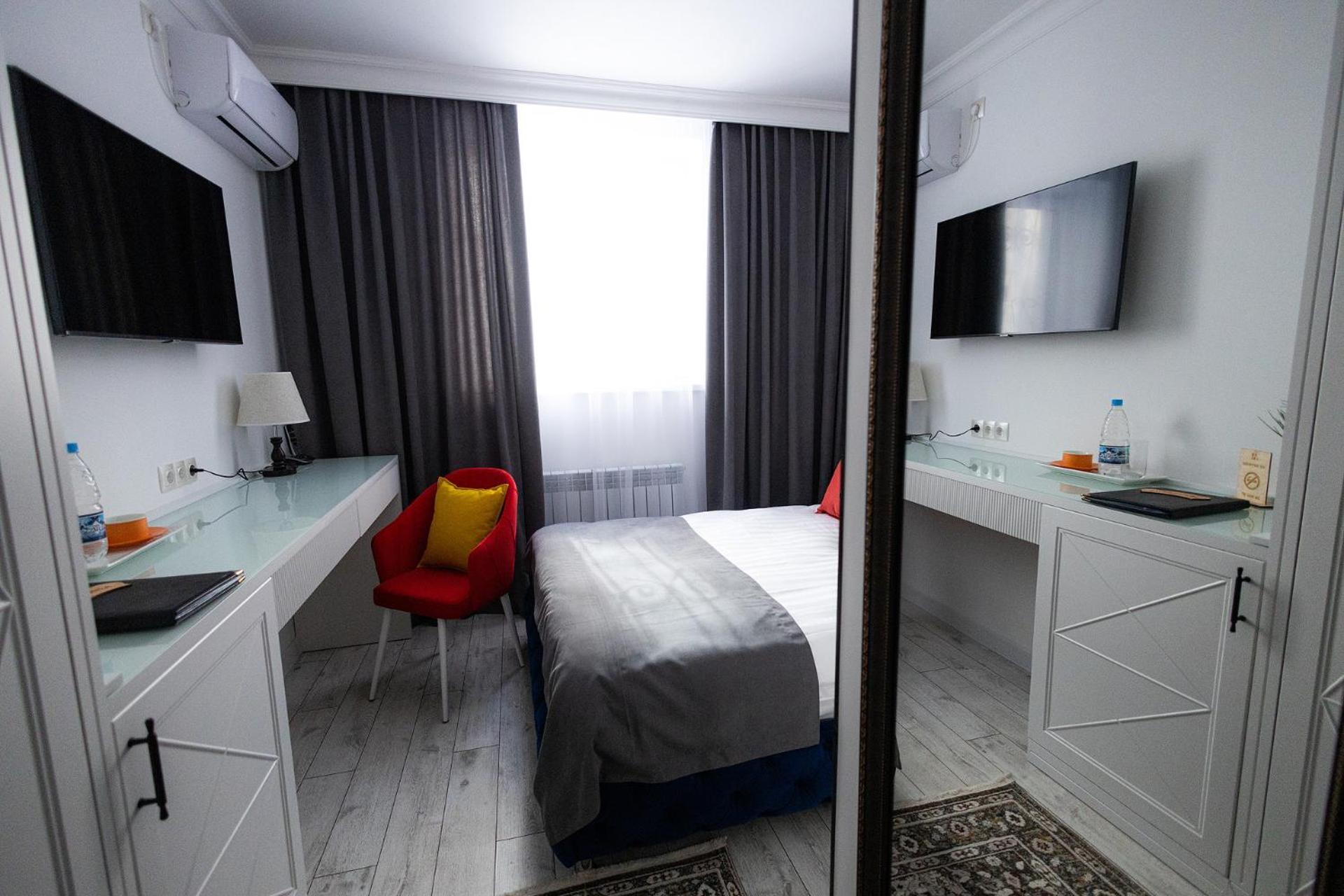 Metelitsa Hotel Karagandy Dış mekan fotoğraf