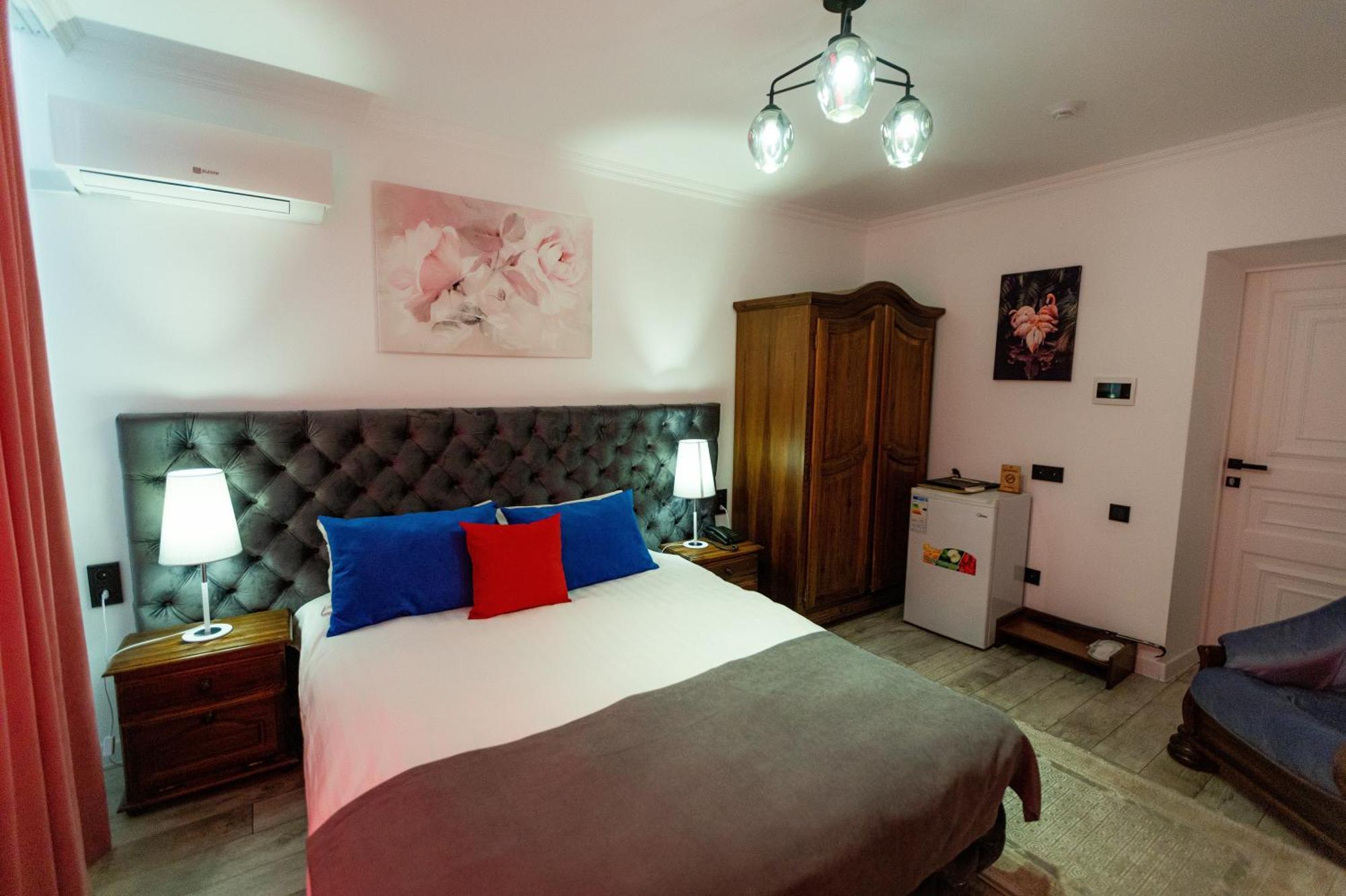 Metelitsa Hotel Karagandy Dış mekan fotoğraf