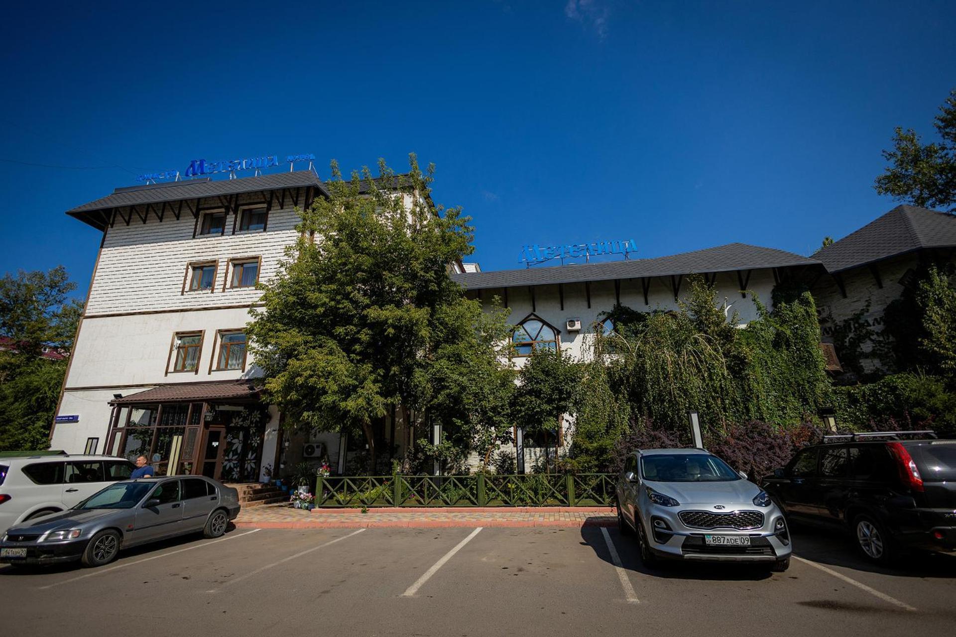 Metelitsa Hotel Karagandy Dış mekan fotoğraf